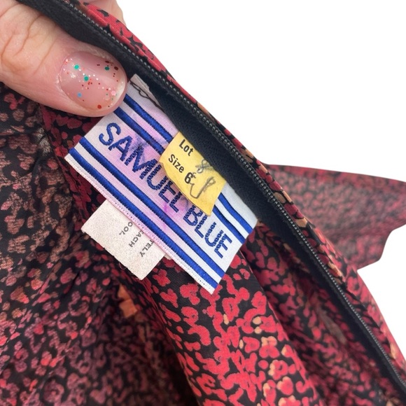 Vintage Floral Ruffled off the shoulder red and black midi dress Women’s Size 6 - Picture 9 of 10